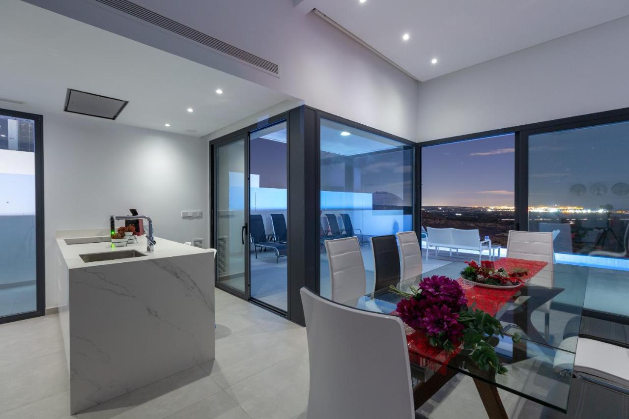 Fidalsa 5 Stars Sea Views Villa กิวดาด เกซาดา ภายนอก รูปภาพ